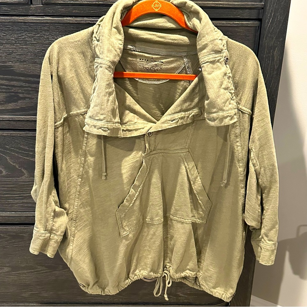 Neon Buddha 3/4 sleeve top